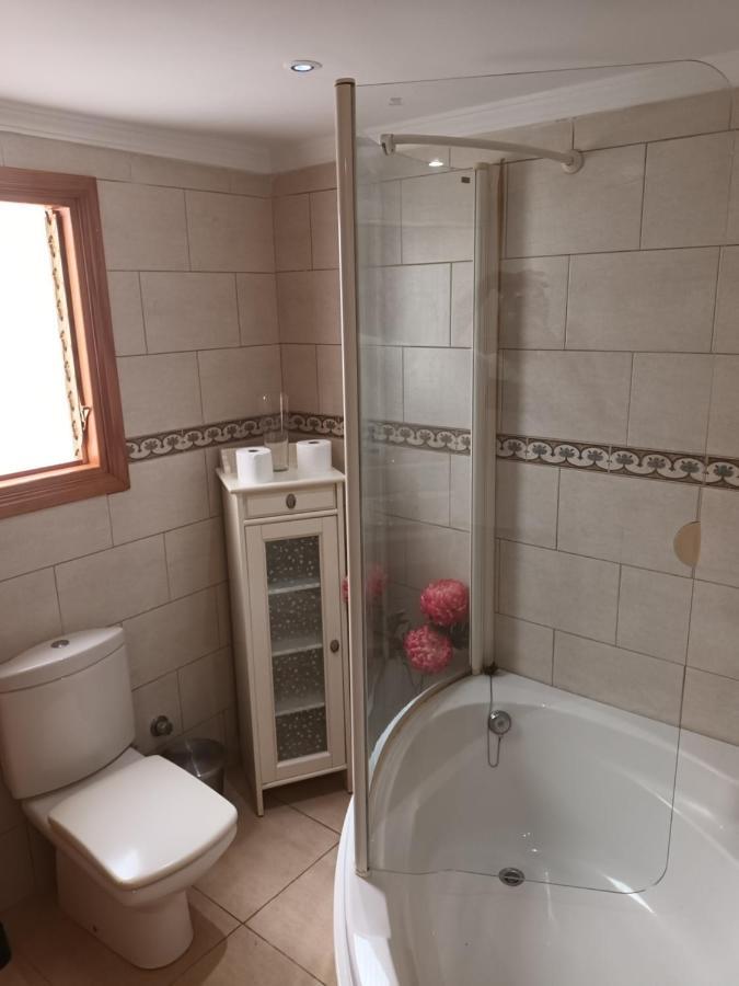 Apartamentos As De Guia, Playa De Las Canteras Лас Палмас де Гран Канария Екстериор снимка